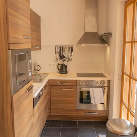 Martina 6 Apartamento *