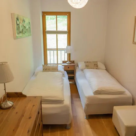 Appartement Martina 6 *